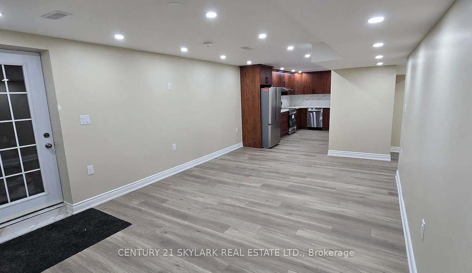 2 bed, $2,200 — Photo 2