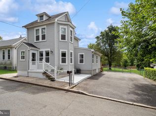 53 Brenwal Ave, Ewing, NJ 08618