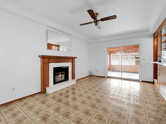 3rd image of 31451 Palomino Dr #1