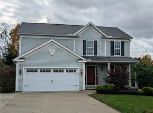 2464 Hazelnut Rd, Ravenna, OH 44266