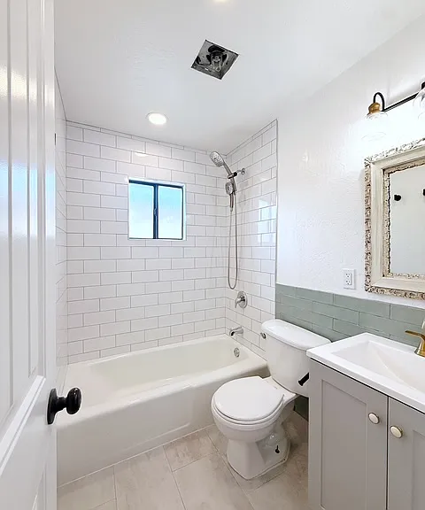 532 Claremont St #A — Photo 11
