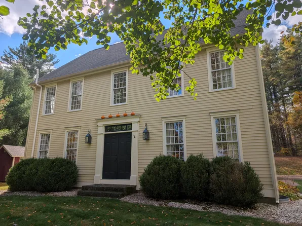 23 Strawberry Fields Road, Granby, CT 06035