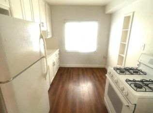 5281 E Ocean Blvd APT 3, Long Beach, CA 90803