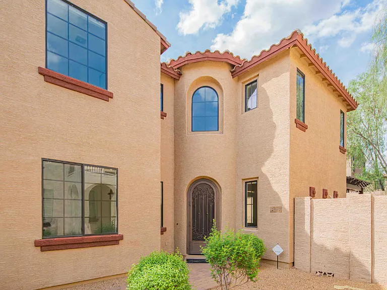 2392 W Dusty Wren Dr — Photo 28