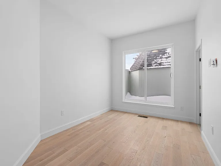 3607 13th St NW — Photo 45