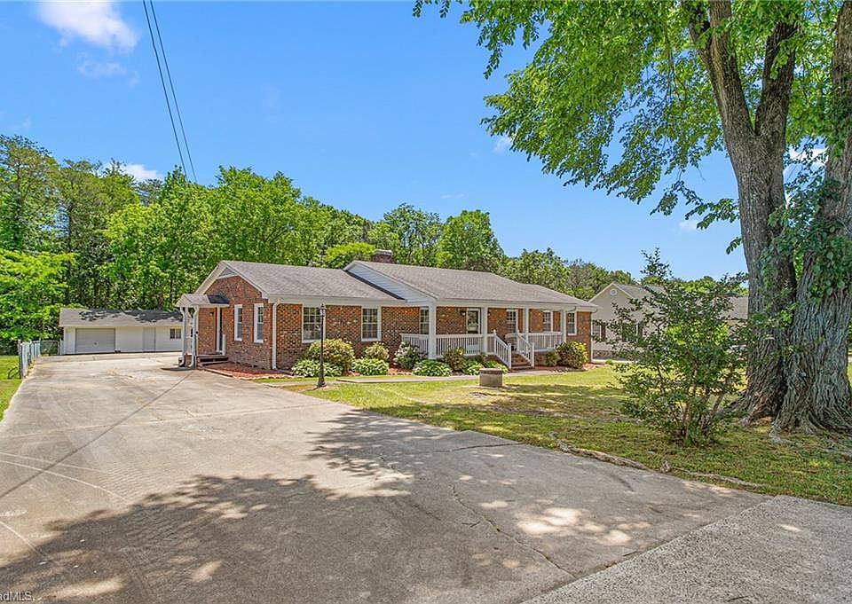 1st image of 1244 Lawndale Rd