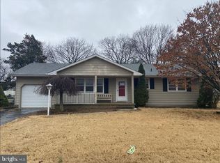 1347 Oak Ln, Vineland, NJ 08360