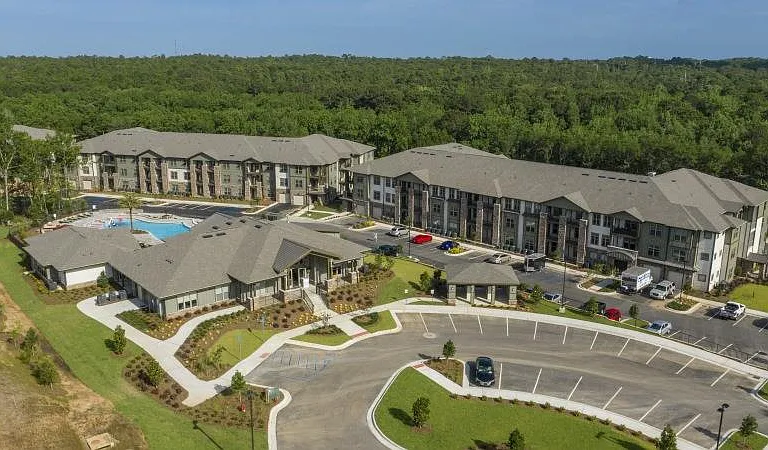 Welcome to The Retreat at Fairhope Village in Fairhope, AL