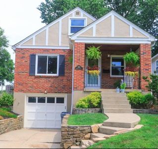 3868 Belmont St, Cincinnati, OH, 45227