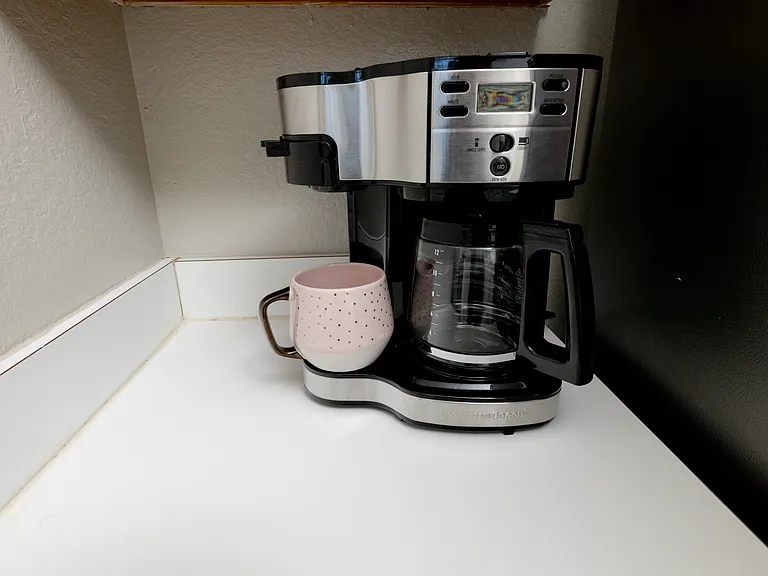 Fully stocked kitchen with ample counter space, stainless steel appliances, toaster, and kettle_everything you need to cook, snack, or sip in comfort.