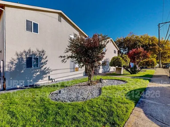 308 Cooper Ln APT 15, Ukiah, CA 95482