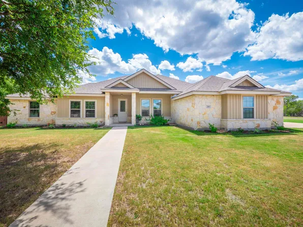200 Buckingham, Marble Falls, TX 78654