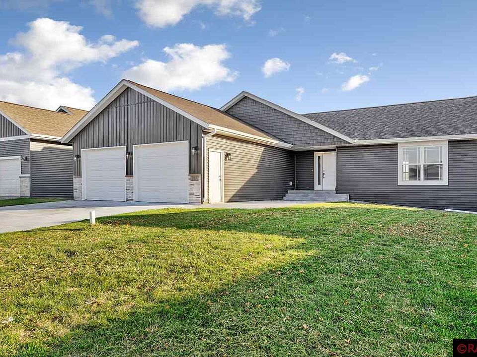 1st image of 217 Wickfield Dr