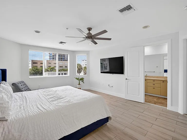 508 N Birch Rd #508 — Photo 29