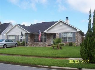 176 Finn Cir, Savannah, GA 31419