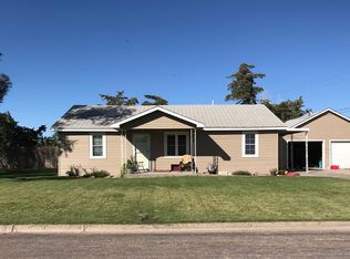 708 W Avenue C, Syracuse, KS 67878