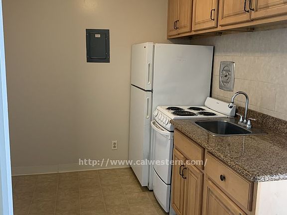 2nd image of 1716 De Rose Way