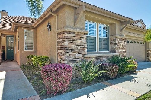 3rd image of 533 Golf Glen Dr