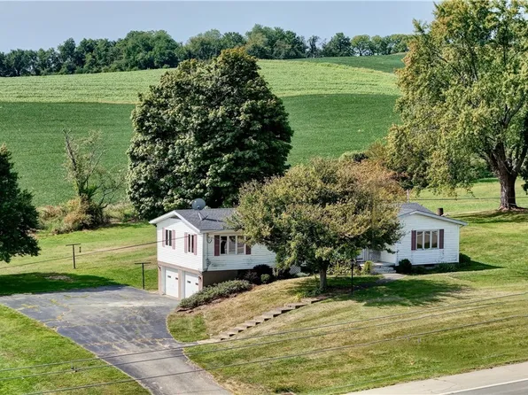 11134 State Route 39, Millersburg, OH 44654