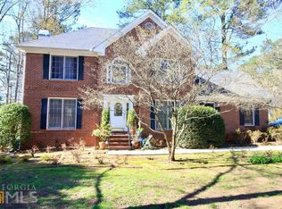 7037 Waters Edge Dr, Stone Mountain, GA 30087