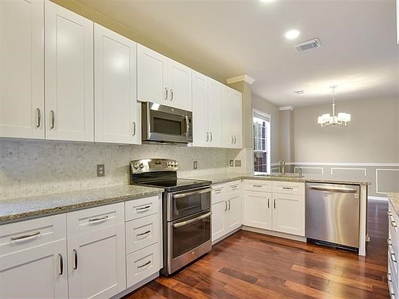 5th image of 4121 Canyon Glen Cir
