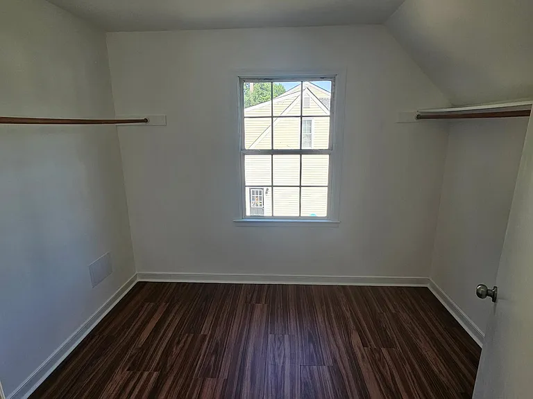 8307 Ferdinand Ln — Photo 15