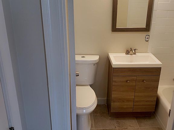 3rd image of 36 Bigelow St APT 4