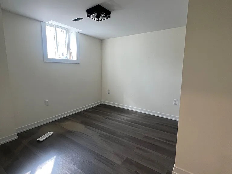 4 Lafleur Ct — Photo 5