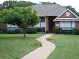 1013 Laurel Oak Dr, Flower Mound, TX 75028