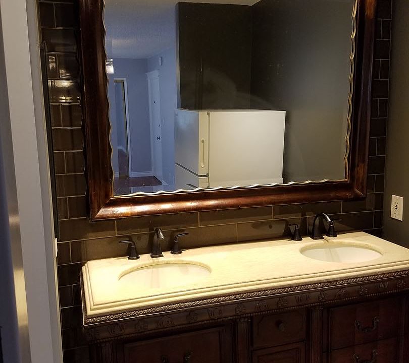 1st image of 1829 Colby Ave APT 5