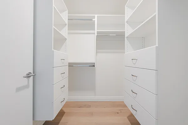 Rented by Nooklyn NYC LLC | media 36