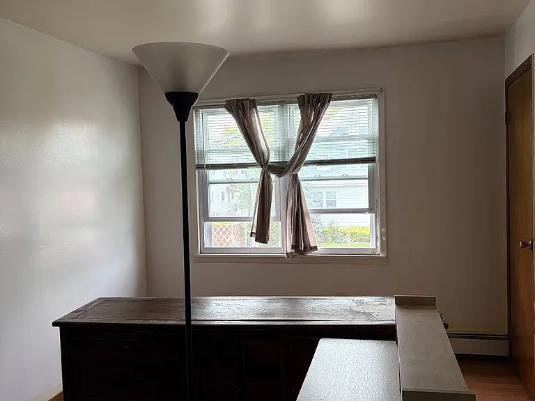 52B Evergreen St — Photo 5
