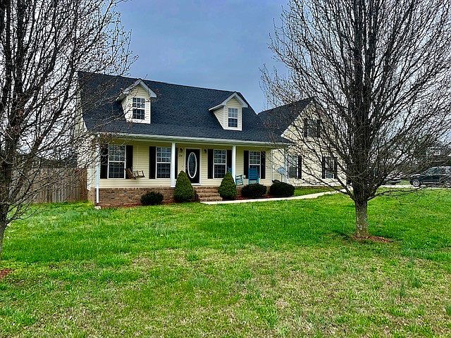 1st image of 134 Broomsage Cir