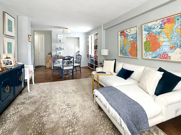 220 E 60th St APT 7J, New York, NY 10022