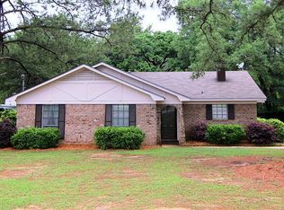 2462 Meadowview Dr, Mobile, AL 36695