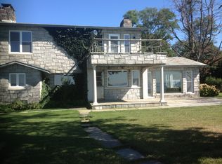 28 Westland Dr, Glen Cove, NY 11542