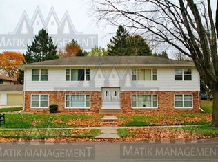 416 Zumbro Dr NW APT 1, Rochester, MN 55901