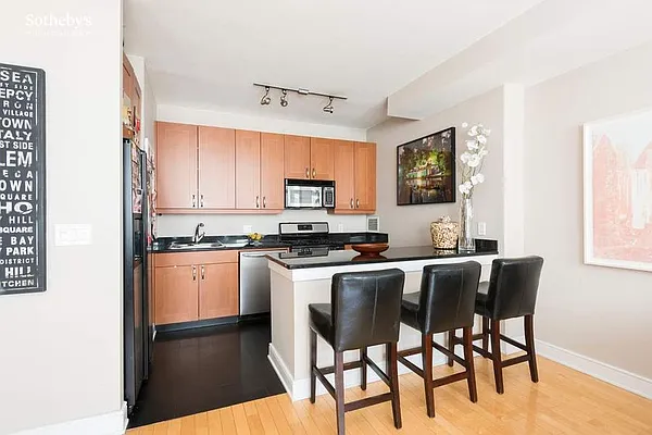 Rented by Sotheby's International Realty | media 15