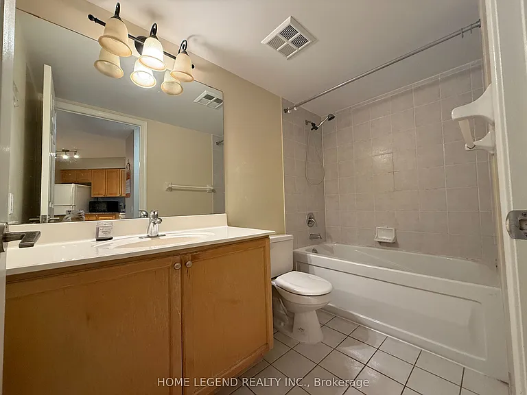 83 Borough Dr #2011 — Photo 4