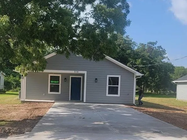 116 Tanner St, Brazoria, TX 77422