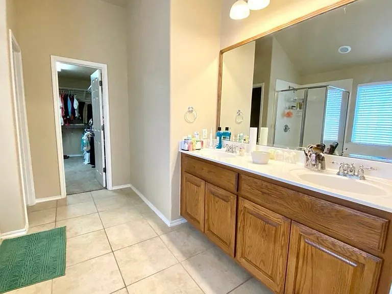 3400 Trickling Springs Way — Photo 14
