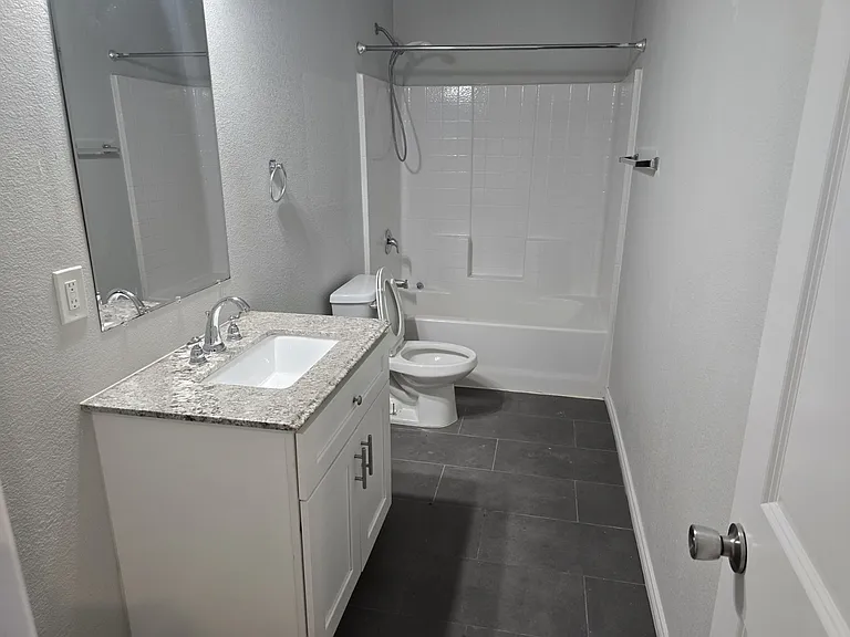 8083 County Road 436 — Photo 3