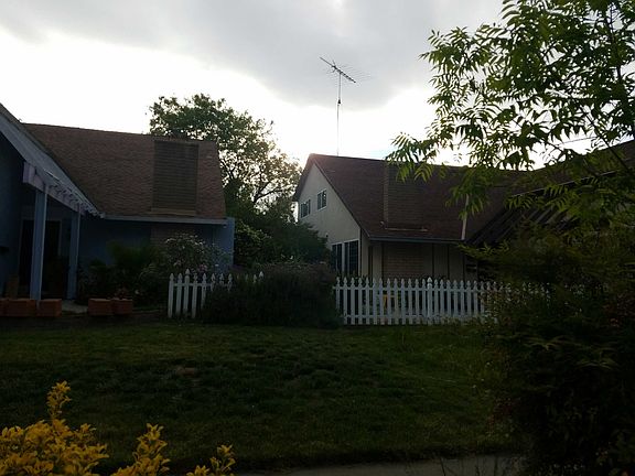 3rd image of 4675 Mia Cir