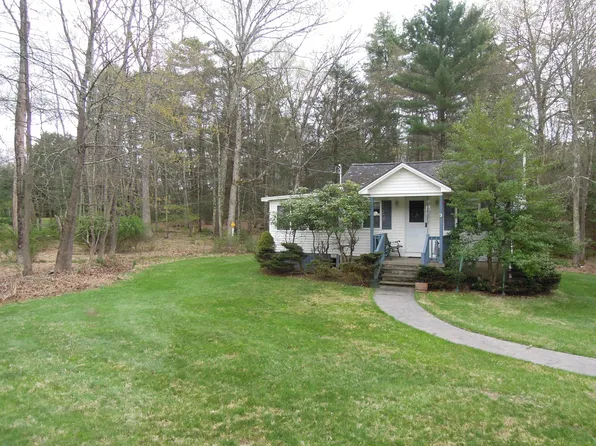 759 Seese Hill Rd, Canadensis, PA 18325