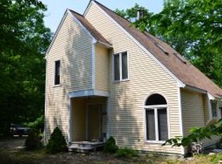 33 Woodcrest Dr, Ossipee, NH 03864