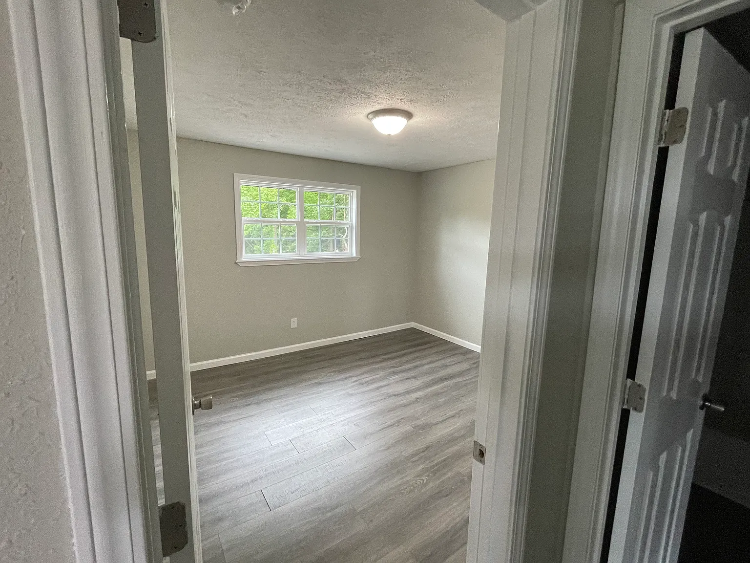Old Hickory Apartments — Photo 4