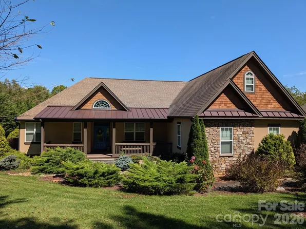 22 Emmas Way, Fletcher, NC 28732