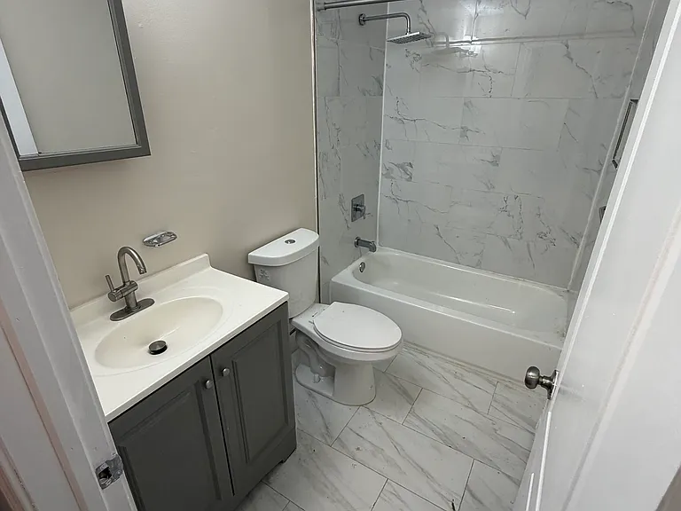 57 Union St #0 — Photo 6