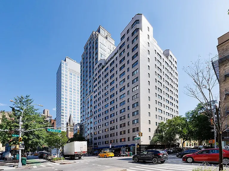 401 E 65th St #9C — Photo 9