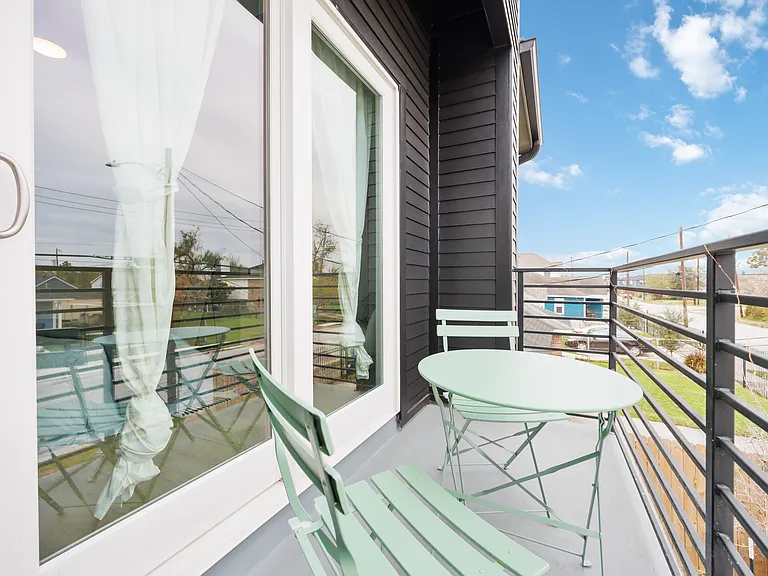 4718 Market St #B — Photo 3
